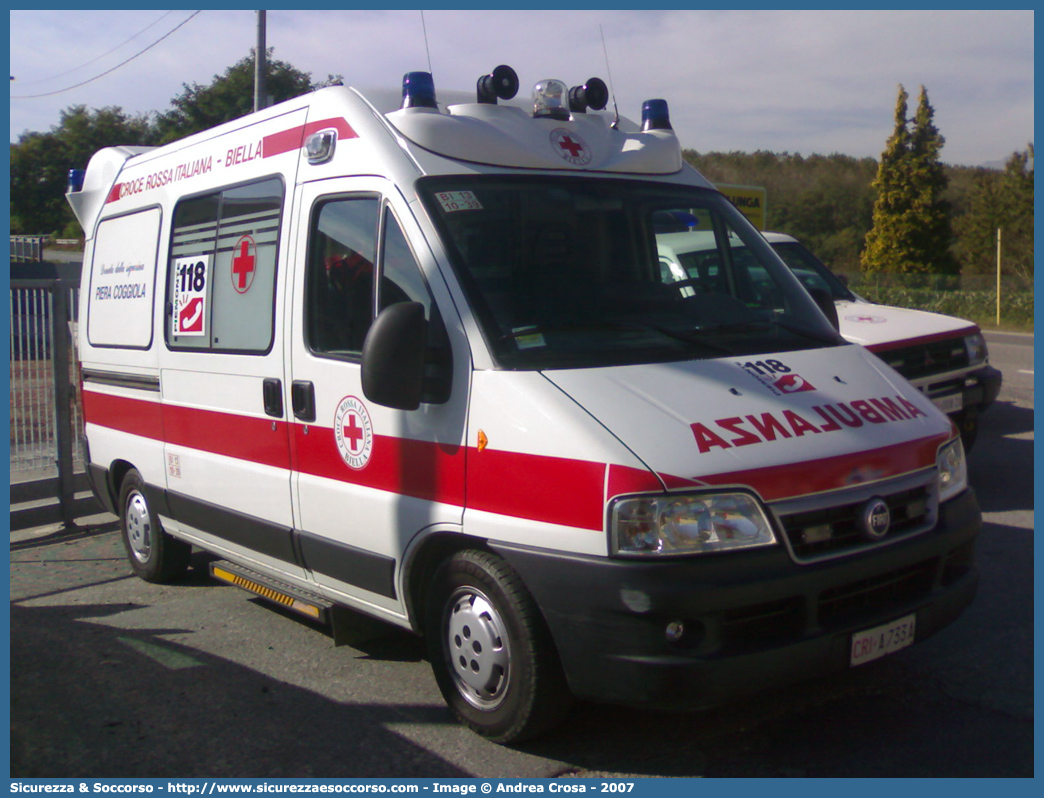 CRI A733A
Croce Rossa Italiana
Biella
Fiat Ducato II serie restyling
Allestitore Aricar S.p.A.
Parole chiave: Croce;Rossa;Italiana;CRI;C.R.I.;Ambulanza;Fiat;Ducato;Aricar;Biella