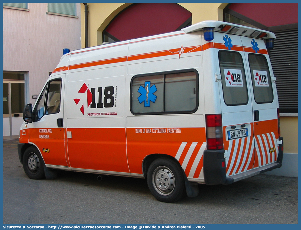 RA 13
118 Romagna Soccorso
Ambito Territoriale di Ravenna
Fiat Ducato II serie
Allestitore Orion S.r.l.
Parole chiave: Fiat;Ducato;118;Romagna;Ravenna;Soccorso;Ambulanza;Autoambulanza;Orion