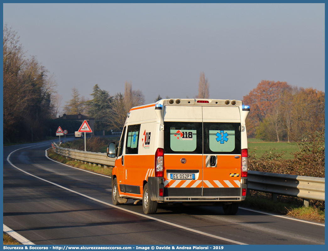 FE 3191
118 Ferrara Soccorso
Fiat Ducato III serie
Allestitore Aricar S.p.A.
Parole chiave: 118;Ferrara;Soccorso;Ambulanza;Autoambulanza;Fiat;Ducato;X250;X 250;Aricar