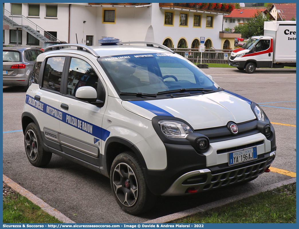 Polizia Locale YA196AJ
Polizia Locale
Comune di Selva di Val Gardena
Fiat Nuova Panda Cross II serie
Parole chiave: Polizia;Locale;Municipale;Selva di Val Gardena;Wolkenstein in Groden;Fiat;Nuova Panda;Cross;YA196AJ;YA 196 AJ