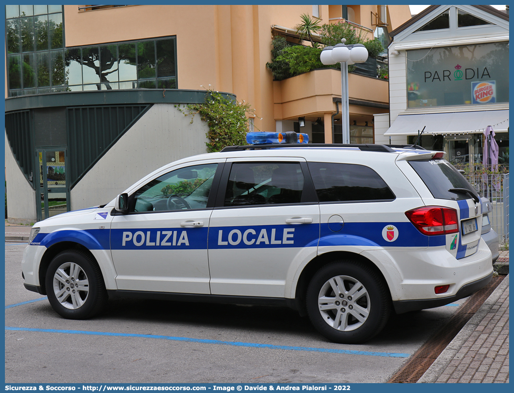 Polizia Locale YA428AH
Polizia Locale
Comune di Sulmona
Fiat Freemont
Allestitore Bertazzoni S.r.l.
Parole chiave: Polizia;Locale;Municipale;Sulmona;Fiat;Freemont;Bertazzoni;YA428AH;YA 428 AH