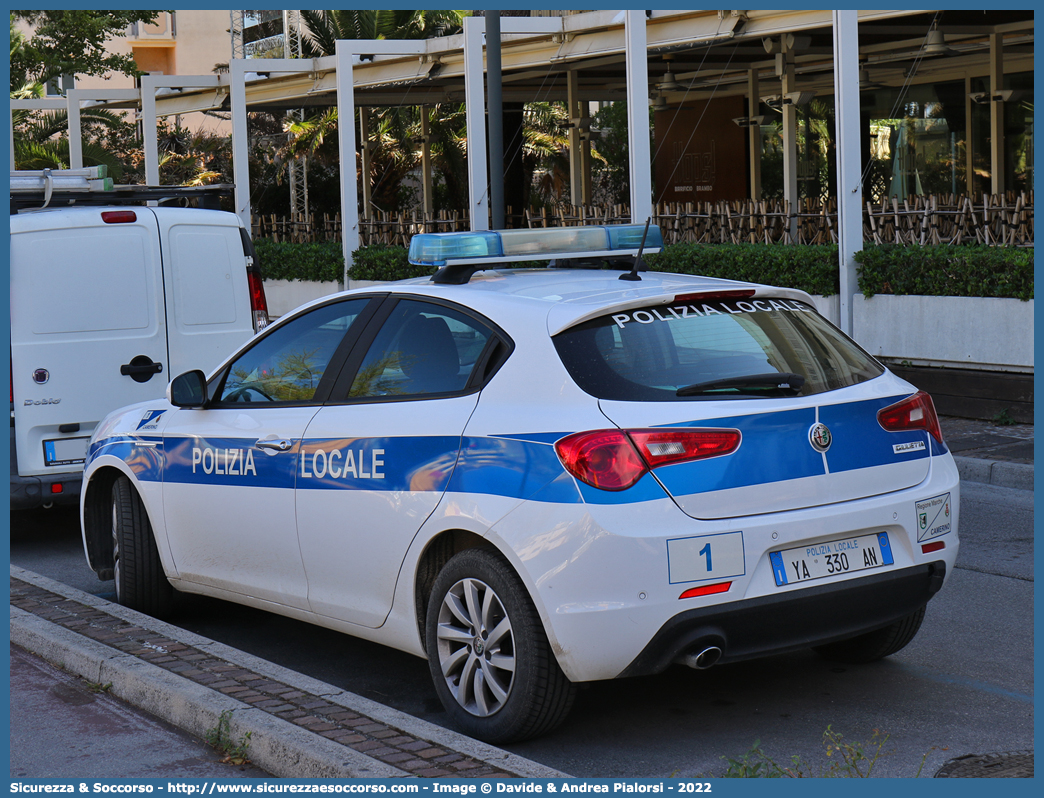 Polizia Locale YA330AN
Polizia Locale
Comune di Camerino
Alfa Romeo Nuova Giulietta
I serie II restyling
Parole chiave: Polizia;Locale;Municipale;Camerino;Alfa Romeo;Nuova Giulietta;YA330AN;YA 330 AN