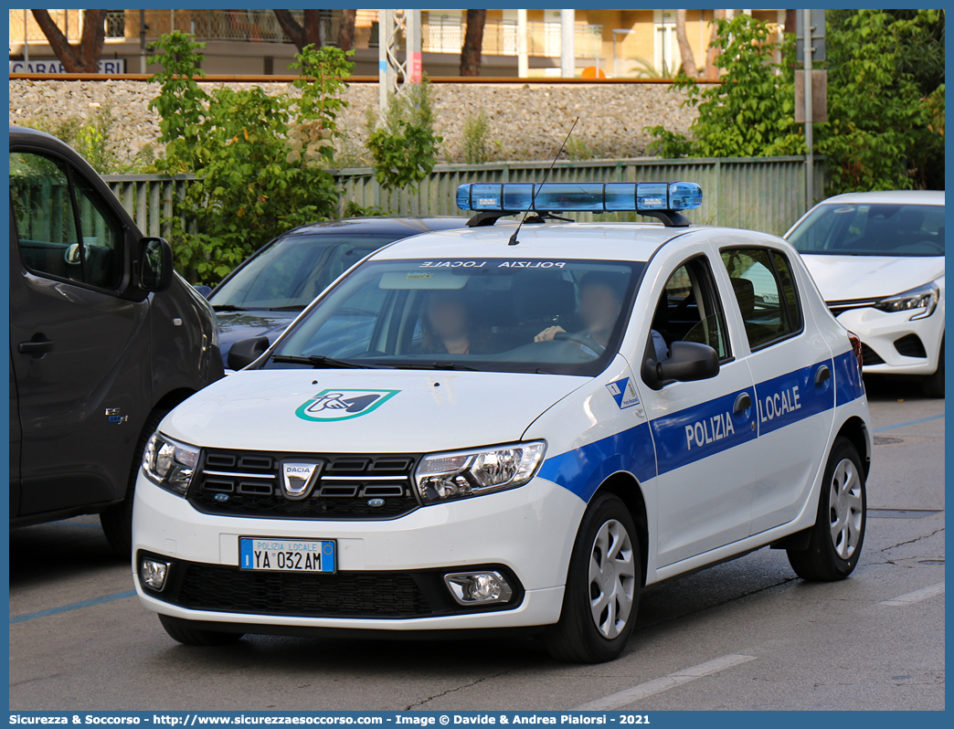 Polizia Locale YA032AM
Polizia Locale
Comune di Porto Recanati
Dacia Sandero II serie
Parole chiave: Polizia;Locale;Municipale;Porto Recanati;Dacia;Sandero;YA032AM;YA 032 AM