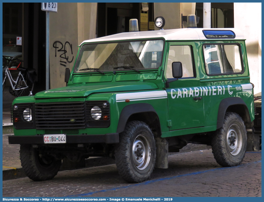 CC BU044
Arma dei Carabinieri
Comando Unità per la Tutela Forestale, 
Ambientale e Agroalimentare
Land Rover Defender 90
Parole chiave: CC;C.C.;Arma;dei;Carabinieri;Comando;Unità;per;la;Tutela;Forestale;Ambientale;Agroalimentare;Land;Rover;Defender;90