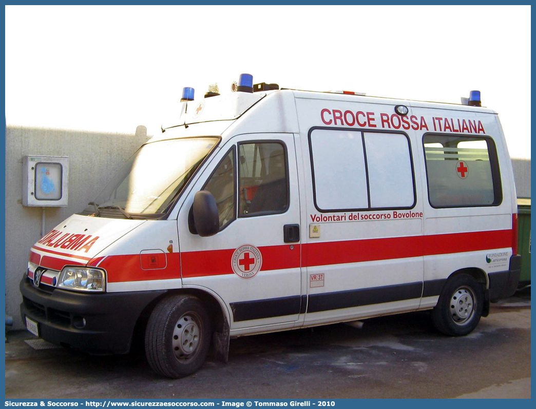 CRI A200C
Croce Rossa Italiana
Bovolen (VR)
Peugeot Boxer II serie
Allestitore PML S.n.c.
Parole chiave: Croce;Rossa;Italiana;CRI;C.R.I.;Ambulanza;Peugeot;Boxer;PML;P.M.L.;Bovolone