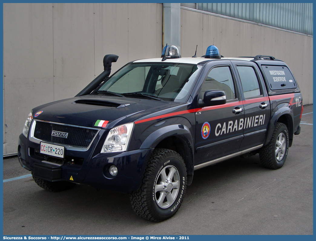 CC CR220
Arma dei Carabinieri
Raggruppamento Carabinieri
Investigazioni Scientifiche
Isuzu D-Max I serie I restyling
Allestitore Maritan S.r.l.
Parole chiave: CCCR220;Arma dei Carabinieri;Raggruppamento Carabinieri Investigazioni Scientifiche;RACIS;RIS;Isuzu D-Max II serie restyling