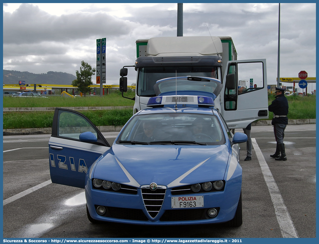 Polizia F9163
Polizia di Stato
Polizia Stradale
Società Autostrada Ligure Toscana
Alfa Romeo 159 Sportwagon
Parole chiave: F9163;F 9163;Polizia di Stato;Polizia Stradale;S.A.L.T.;SALT;Società Autostrada Ligure Toscana;Alfa Romeo;159;Sportwagon;Station Wagon;SW;S.W.