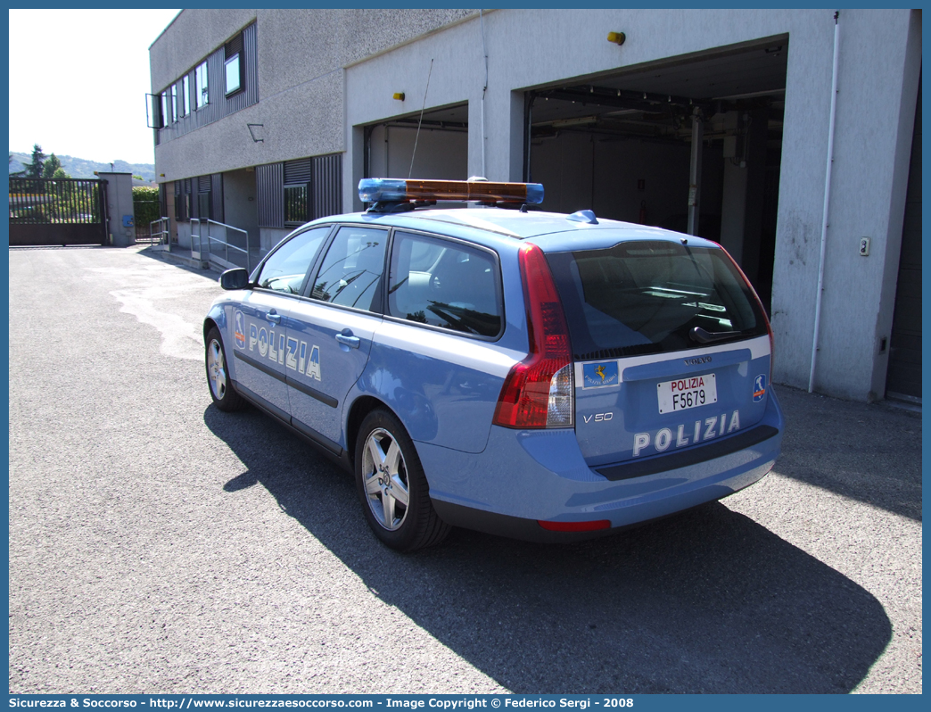 Polizia F5679
Polizia di Stato
Polizia Stradale
Autostrade per l'Italia S.p.A.
Volvo V50 II serie
Allestitore Focaccia Group S.r.l.
Parole chiave: Polizia di Stato;Polizia Stradale;Autostrade per l&#039;Italia S.p.A.;Autostrade S.p.A.;Autostrade;Italia;Volvo;V50;V 50;Focaccia