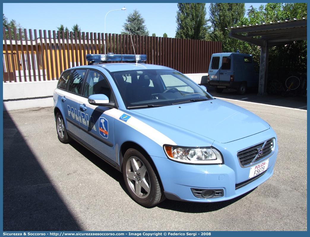 Polizia F5679
Polizia di Stato
Polizia Stradale
Autostrade per l'Italia S.p.A.
Volvo V50 II serie
Allestitore Focaccia Group S.r.l.
Parole chiave: Polizia di Stato;Polizia Stradale;Autostrade per l&#039;Italia S.p.A.;Autostrade S.p.A.;Autostrade;Italia;Volvo;V50;V 50;Focaccia