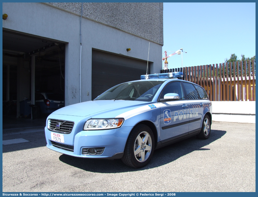 Polizia F5679
Polizia di Stato
Polizia Stradale
Autostrade per l'Italia S.p.A.
Volvo V50 II serie
Allestitore Focaccia Group S.r.l.
Parole chiave: Polizia di Stato;Polizia Stradale;Autostrade per l&#039;Italia S.p.A.;Autostrade S.p.A.;Autostrade;Italia;Volvo;V50;V 50;Focaccia