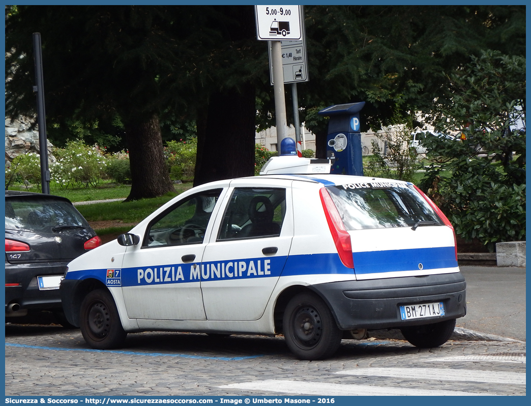 -
Polizia Municipale
Comune di Aosta
Fiat Punto II serie
Parole chiave: Polizia;Locale;Municipale;Aosta;Fiat;Punto