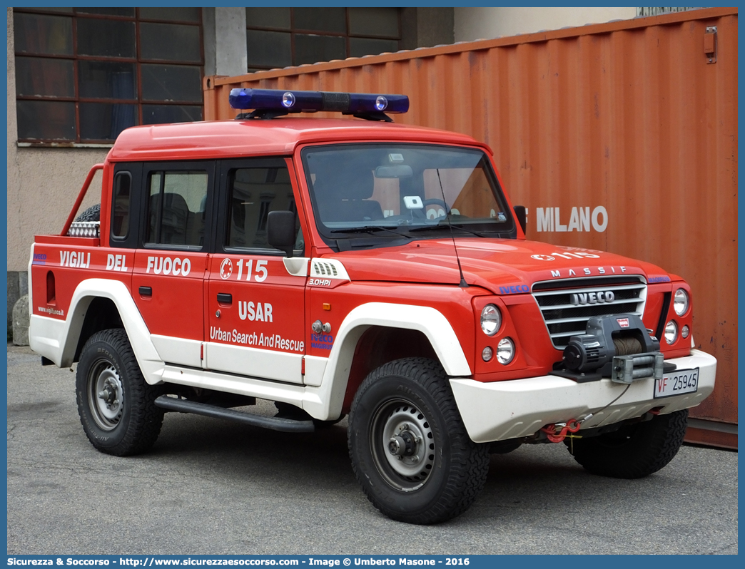 VF 25945
Corpo Nazionale Vigili del Fuoco
Urban Search And Rescue
Iveco Massif
Parole chiave: VVF;V.V.F.;Corpo;Nazionale;Vigili;del;Fuoco;Iveco;Massif