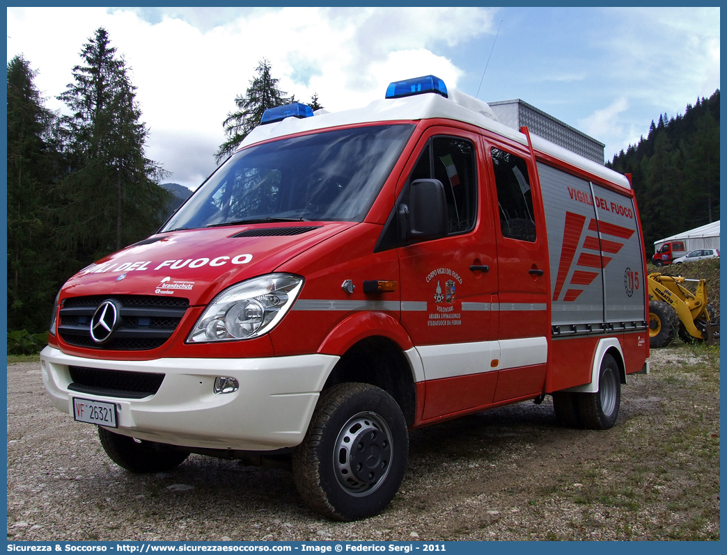 VF 26321
Corpo Nazionale Vigili del Fuoco
Mercedes Benz Sprinter 4x4 II serie
Allestitore Brandschutz S.r.l.
Parole chiave: Corpo;Nazionale;Vigili del Fuoco;Vigili;Fuoco;Polisoccorso;Mercedes Benz;Sprinter;4x4;4 x 4;Brandschutz;Rosenbauer