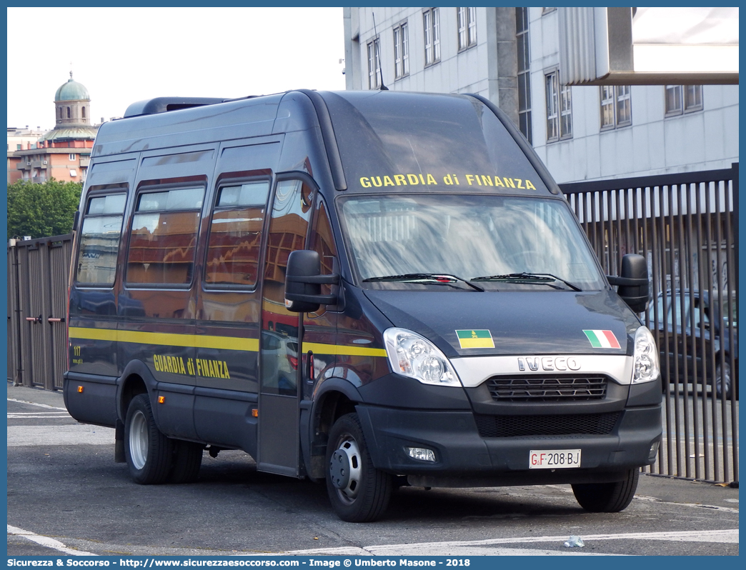 GdiF 208BJ
Guardia di Finanza
Iveco Daily 50C17 IV serie
Parole chiave: GdiF;G.D.F.;GDF;Guardia;di;Finanza;Iveco;Daily;50C17