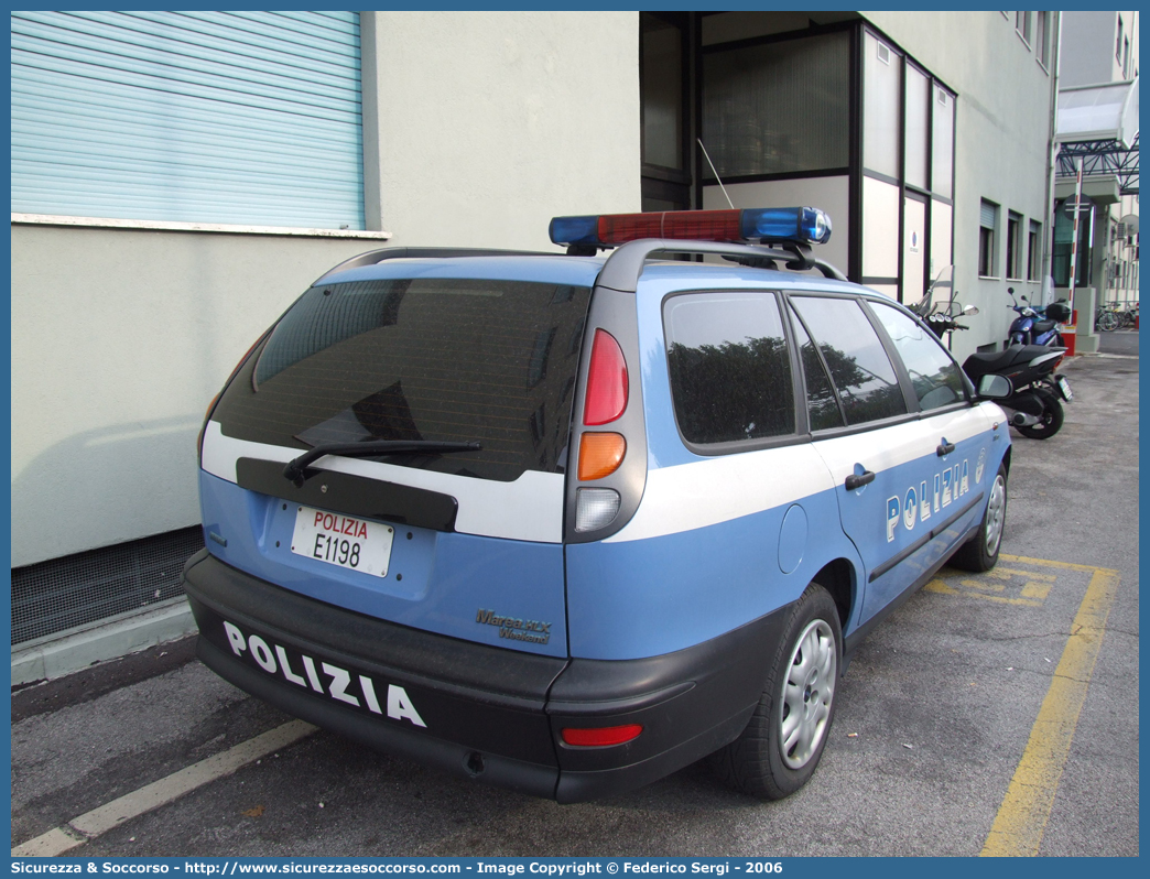 Polizia E1198
Polizia di Stato
Fiat Marea Weekend
Parole chiave: Polizia di Stato;Polizia;PS;Fiat;Marea Weekend