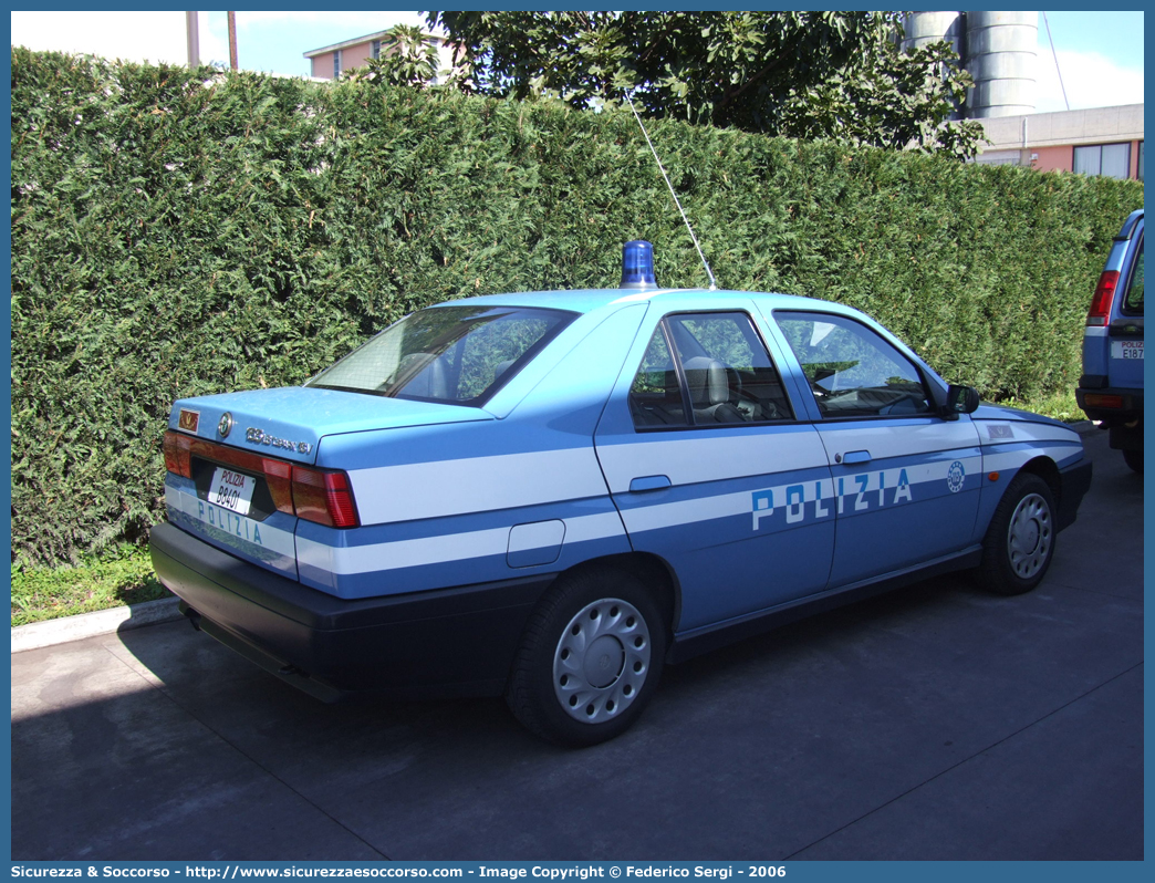 Polizia B8401
Polizia di Stato
Reparto Mobile
Alfa Romeo 155
Parole chiave: PS;P.S.;Polizia;Polizia di Stato;Reparto Mobile;Alfa Romeo;155