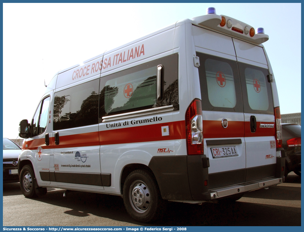 CRI 325AA
Croce Rossa Italiana
Grumello
Fiat Ducato III serie
Allestitore FAST S.r.l.
Parole chiave: Croce;Rossa;Italiana;CRI;C.R.I.;Ambulanza;Fiat;Ducato;X250;Grumello;Fast