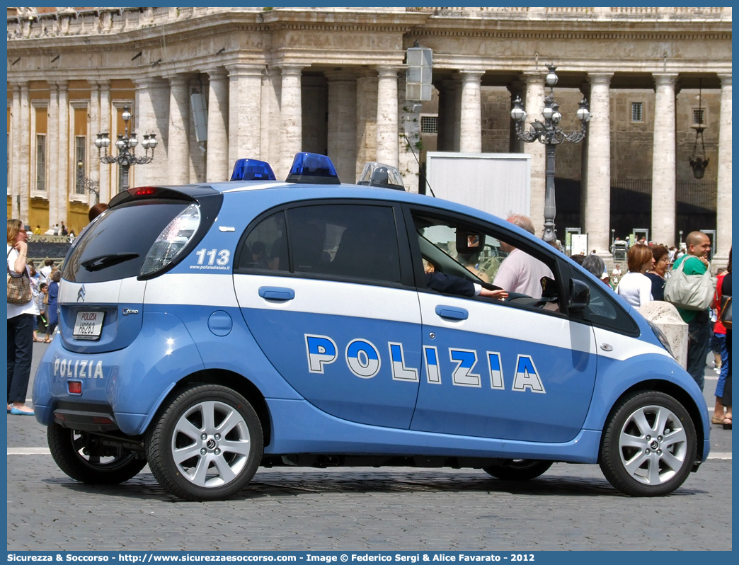 Polizia H6283
Polizia di Stato
Ispettorato di Pubblica Sicurezza "Vaticano"
Citroen C-Zero
Parole chiave: Polizia;Stato;Polizia di Stato;Ispettorato;Pubblica Sicurezza;Vaticano;Citroen;CZero;C Zero;C-Zero;C - Zero;C0;C 0;H6283