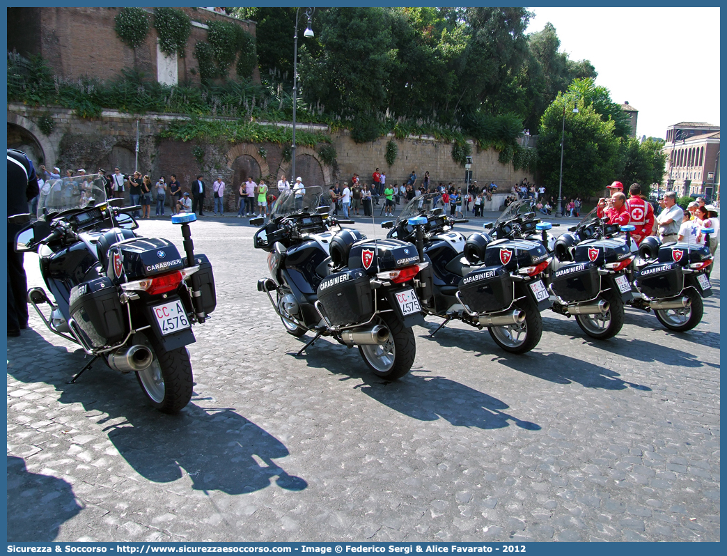 -
Arma dei Carabinieri
Bmw R1200 RT
Parole chiave: CC;C.C.;Arma;dei;Carabinieri;Nucleo;Operativo;Radiomobile;Bmw;R1200RT;R 1200 RT;R;RT;1200