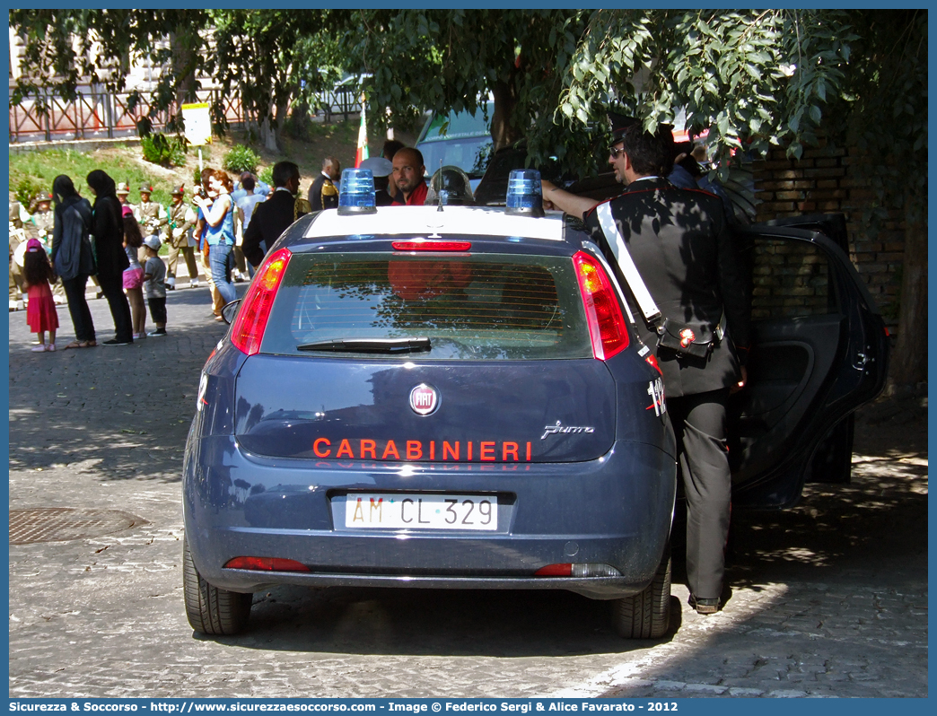 AM CL329
Arma dei Carabinieri
Reparto Carabinieri presso l'Aeronautica Militare
Fiat Grande Punto
Parole chiave: AMCL329;Arma dei Carabinieri;Carabinieri;Aeronautica;Militare;Fiat;Grande Punto