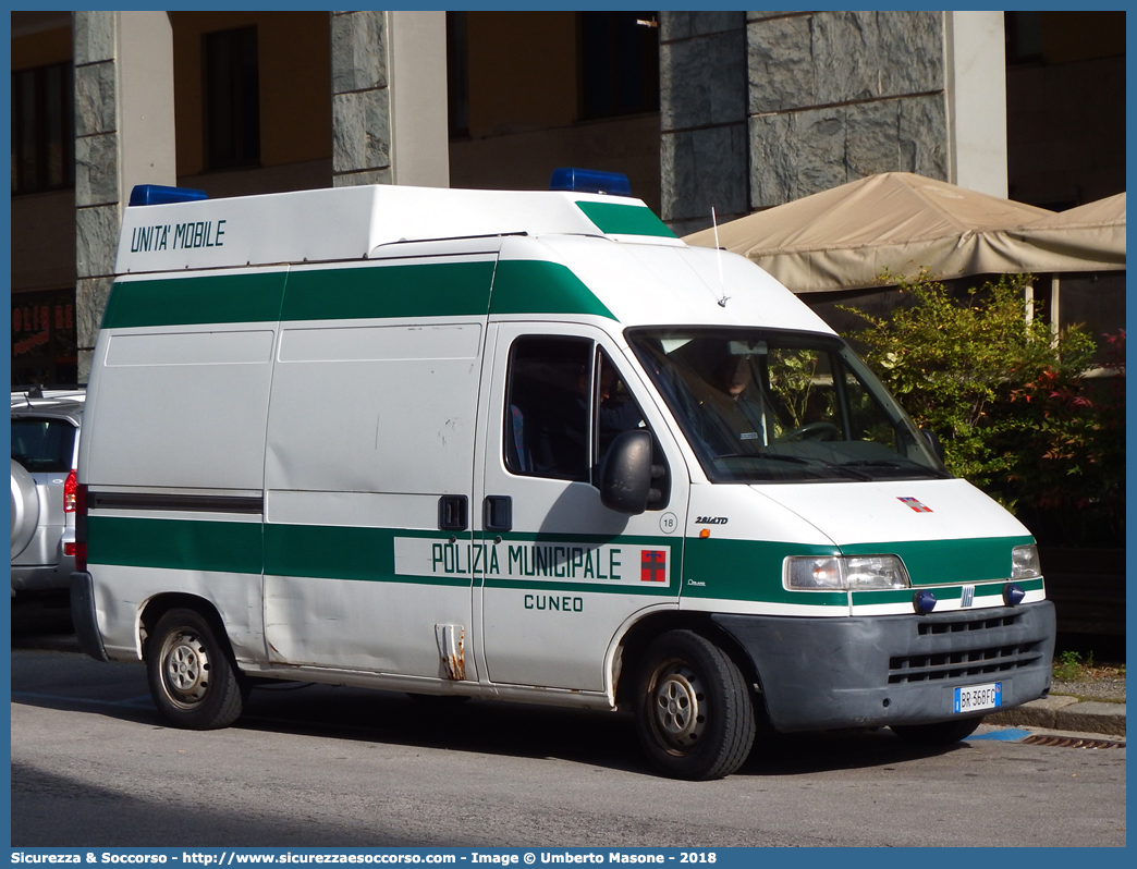 -
Polizia Municipale
Comune di Cuneo
Fiat Ducato II serie
Allestitore Orlandi S.r.l.
Parole chiave: PL;P.L.;PM;P.M.;Polizia;Locale;Municipale;Cuneo;Fiat;Ducato;Orlandi