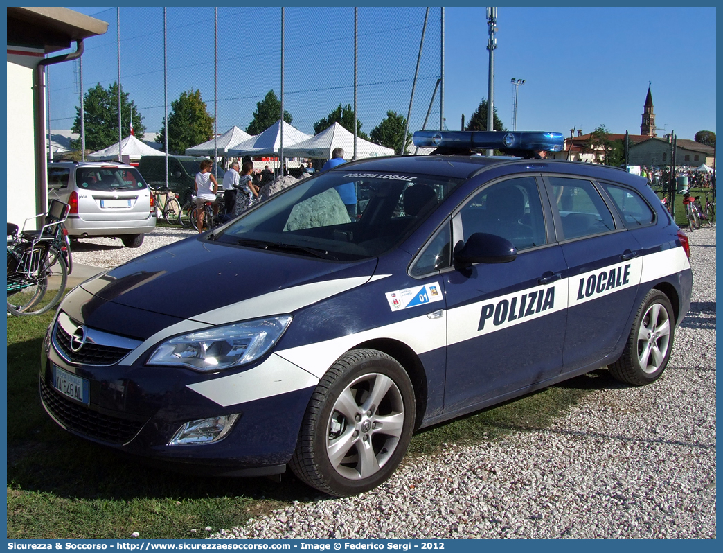 Polizia Locale YA646AL
Polizia Locale
Comune di Castello di Godego
Opel Astra Station Wagon IV serie
Allestitore Carrozzeria Battiston
Parole chiave: Polizia;Locale;Municipale;Castello di Godego;Opel;Astra;Station Wagon;YA646AL;YA 646 AL;Battiston