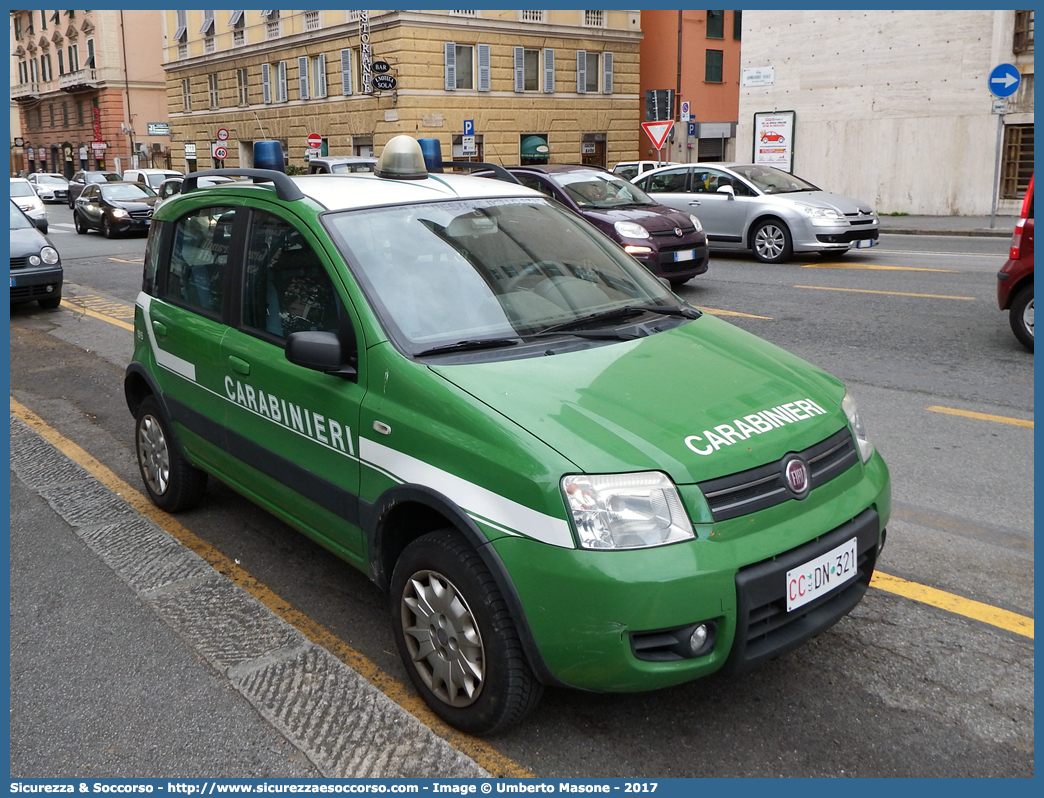 CC DN321
Arma dei Carabinieri
Comando Unità per la Tutela Forestale, 
Ambientale e Agroalimentare
Fiat Nuova Panda 4x4 I serie
Parole chiave: CC;C.C.;Arma;dei;Carabinieri;Comando;Unità;per;la;Tutela;Forestale;Ambientale;Agroalimentare;Fiat;Nuova;Panda;4x4