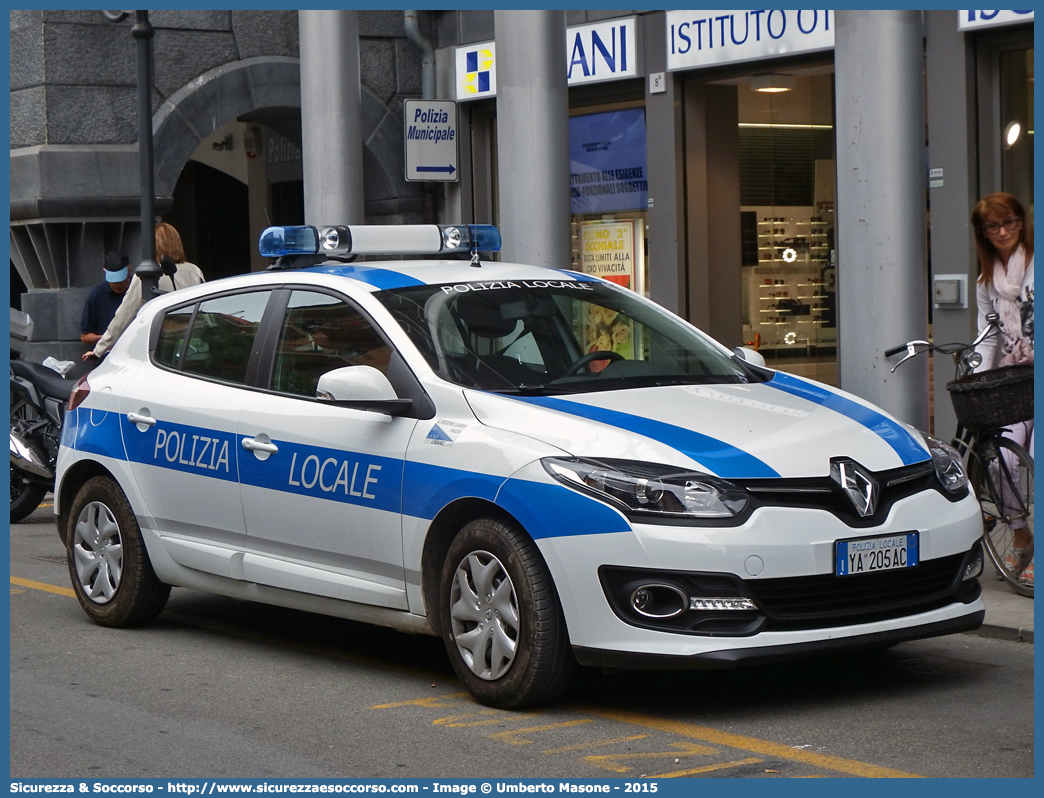 Polizia Locale YA205AC
Polizia Locale
Comune di Chiavari
Renault Megane V serie
Allestitore Focaccia Group S.r.l.
Parole chiave: Polizia;Municipale;Locale;Chiavari;Renault;Megane;Focaccia;YA205AC;YA 205 AC