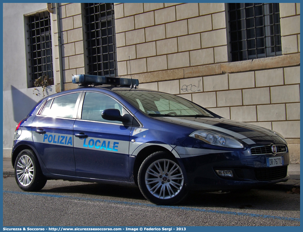 -
Polizia Locale
Unione Comuni Caldogno,
Costabissara e Isola Vicentina
Fiat Nuova Bravo
Allestitore Ciabilli S.r.l.
Parole chiave: Polizia;Locale;Municipale;Isola Vicentina;Costabissara;Caldogno;Fiat;Nuova Bravo;Ciabilli