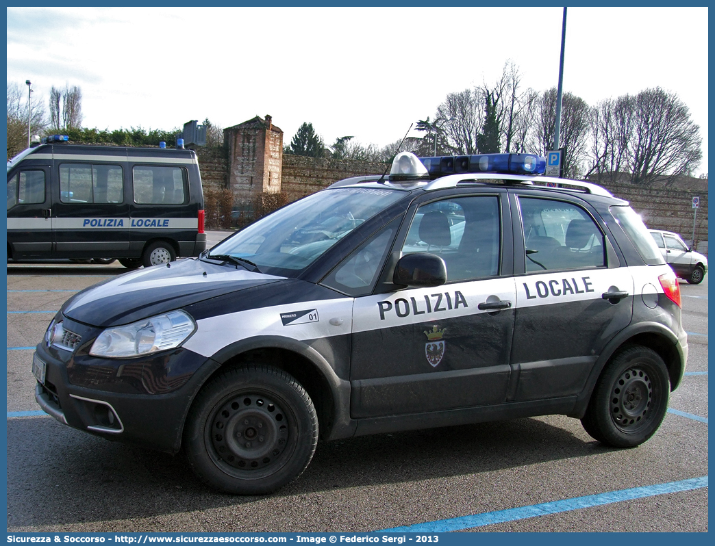 Polizia Locale YA589AL
Polizia Locale
Comune di Primiero
Fiat Sedici II serie
Parole chiave: Polizia;Locale;Municipale;Primiero;Fiat;Sedici;YA589AL;YA 589 AL