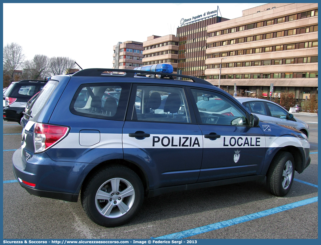 Polizia Locale YA628AJ
Polizia Locale
Corpo Intercomunale
Alto Garda e Ledro
Subaru Forester V serie
Allestitore Bertazzoni S.r.l.
Parole chiave: Polizia;Locale;Municipale;Alto Garda;Ledro;Riva del Garda;Arco;Drena;Dro;Nago;Torbole;Tenno;Subaru;Forester;Bertazzoni;YA628AJ;YA 628 AJ