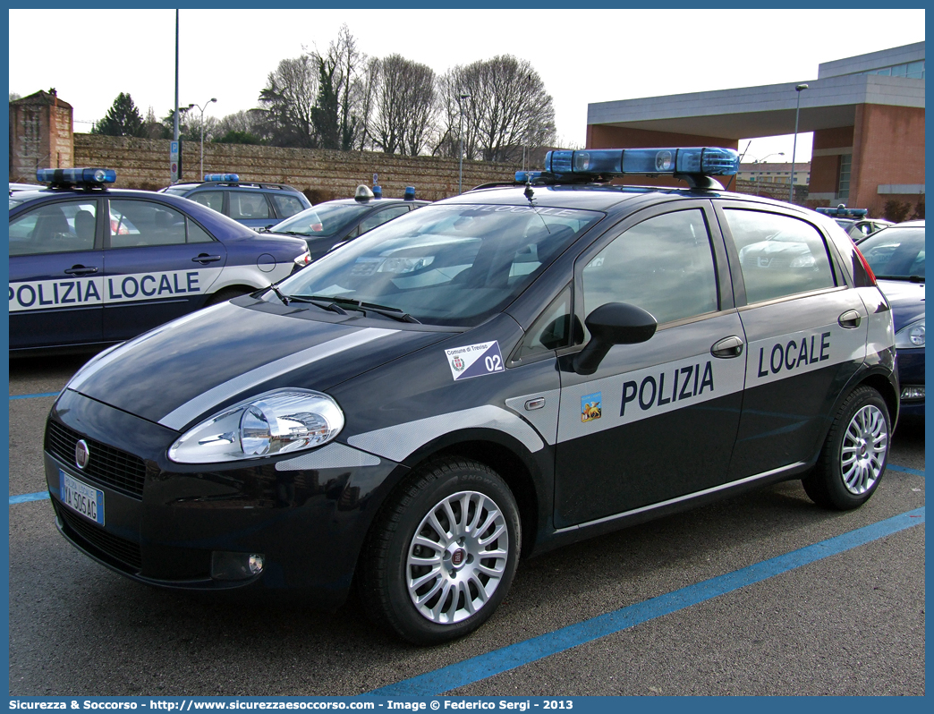 Polizia Locale YA505AG
Polizia Locale
Comune di Treviso
Fiat Grande Punto
Parole chiave: PL;P.L.;PM;P.M.;Polizia;Locale;Municipale;Treviso;Fiat;Grande Punto;YA505AG;YA 505 AG