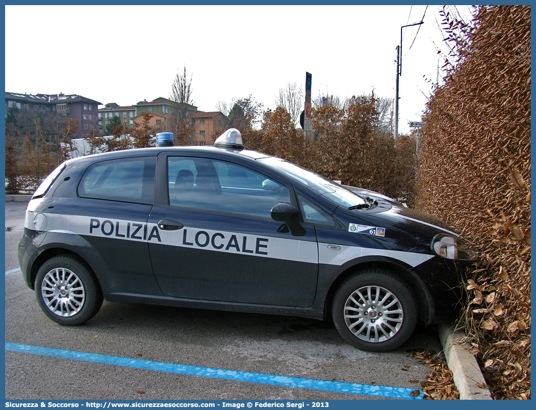 Polizia Locale YA667AL
Polizia Locale
Comune di Belluno
Fiat Punto IV serie
Parole chiave: PL;P.L.;PM;P.M.;Polizia;Locale;Municipale;Belluno;Fiat;Punto;YA667AL;YA 667 AL