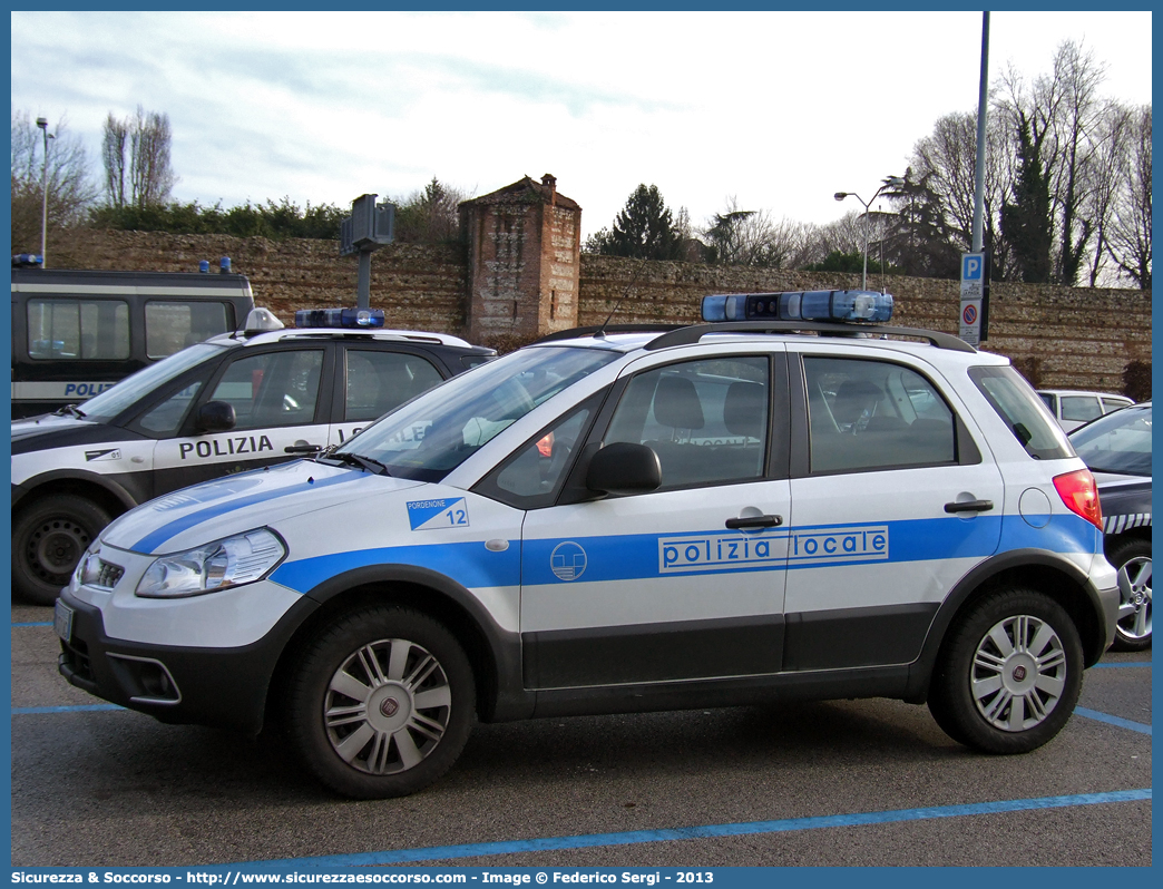 Polizia Locale YA511AG
Polizia Locale
Comune di Pordenone
Fiat Sedici II serie
Parole chiave: PL;P.L.;PM;P.M.;Polizia;Locale;Municipale;Pordenone;Fiat;Sedici