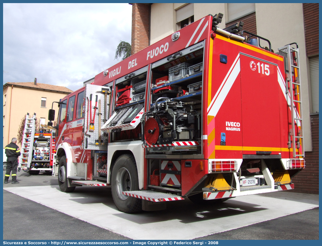 VF 21276
Corpo Nazionale Vigili del Fuoco
Iveco Magirus EuroTech 190E31
"Firetech"
Parole chiave: VVF;V.V.F.;Corpo;Nazionale;Vigili;del;Fuoco;AutoPompaSerbatoio;APS;A.P.S.;Iveco;Magirus;EuroTech;FireTech;190E31