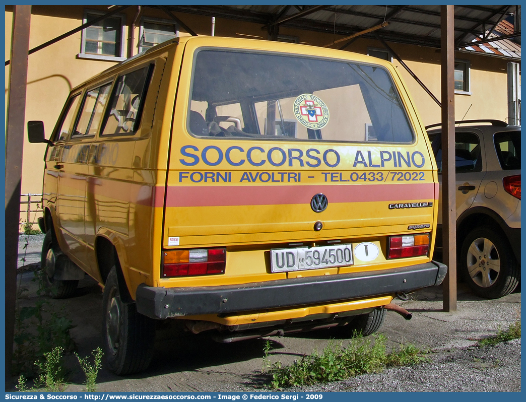 -
Corpo Nazionale
Soccorso Alpino e Speleologico
Delegazione Alpina
I Friuli Venezia Giulia
Stazione di Forni Avoltri
Volkswagen Transporter T3
Parole chiave: CNSAS;C.N.S.A.S.;Corpo;Nazionale;Soccorso;Alpino;Speleologico;Friuli;Venezia;Giulia;SAFVG;S.A.F.V.G.;Volkswagen;Transporter;T3;T 3