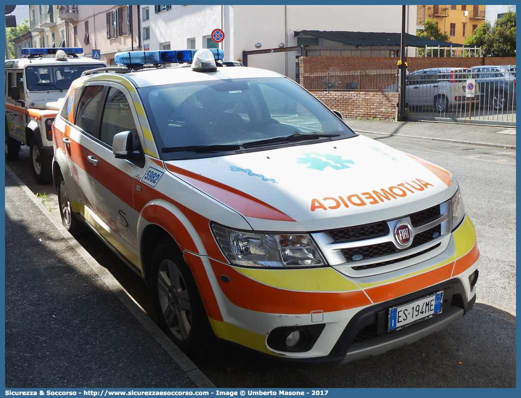 5982
118 Spezia Soccorso
Fiat Freemont
Allestitore Alea Italia S.r.l.
Parole chiave: 118;Spezia;La Spezia;Soccorso;Automedica;Automedicalizzata;Auto Medica;Auto Medicalizzata;Fiat;Freemont;Alea