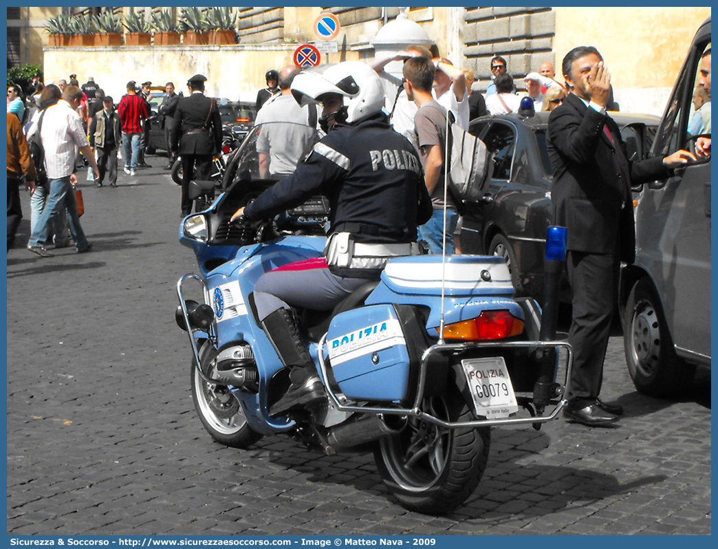 Polizia G0079
Polizia di Stato
Polizia Stradale
Bmw R850RT II serie
Parole chiave: Polizia di Stato;Polizia;PS;Polizia Stradale;BMW;R850;RT;G0079