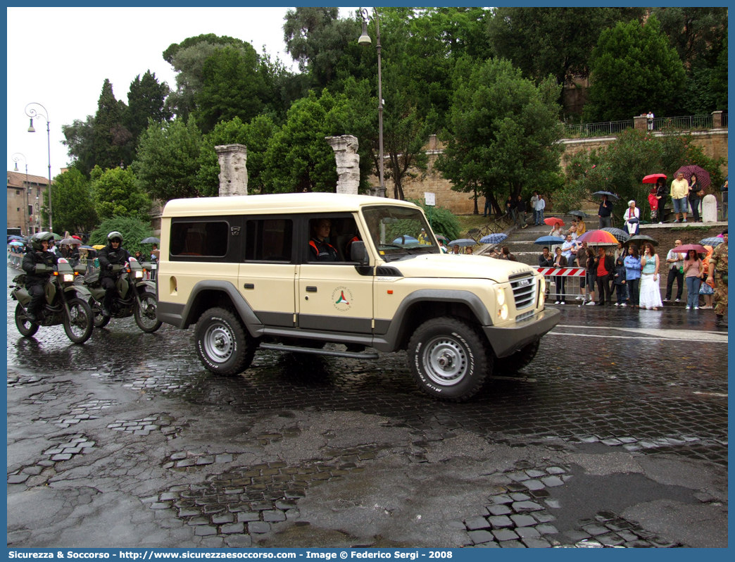 -
Dipartimento Nazionale
Protezione Civile
Iveco Massif
Parole chiave: Dipartimento;Nazionale;Protezione;Civile;DPC;D.P.C.;DPCN;D.P.C.N.;DNPC;D.N.P.C.;Iveco;Massif