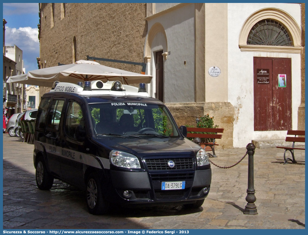 -
Polizia Municipale
Comune di Gallipoli
Fiat Doblò I serie restyling
Allestitore Elevox S.r.l.
Parole chiave: Polizia;Locale;Municipale;Gallipoli;Fiat;Doblò;Doblo;Elevox