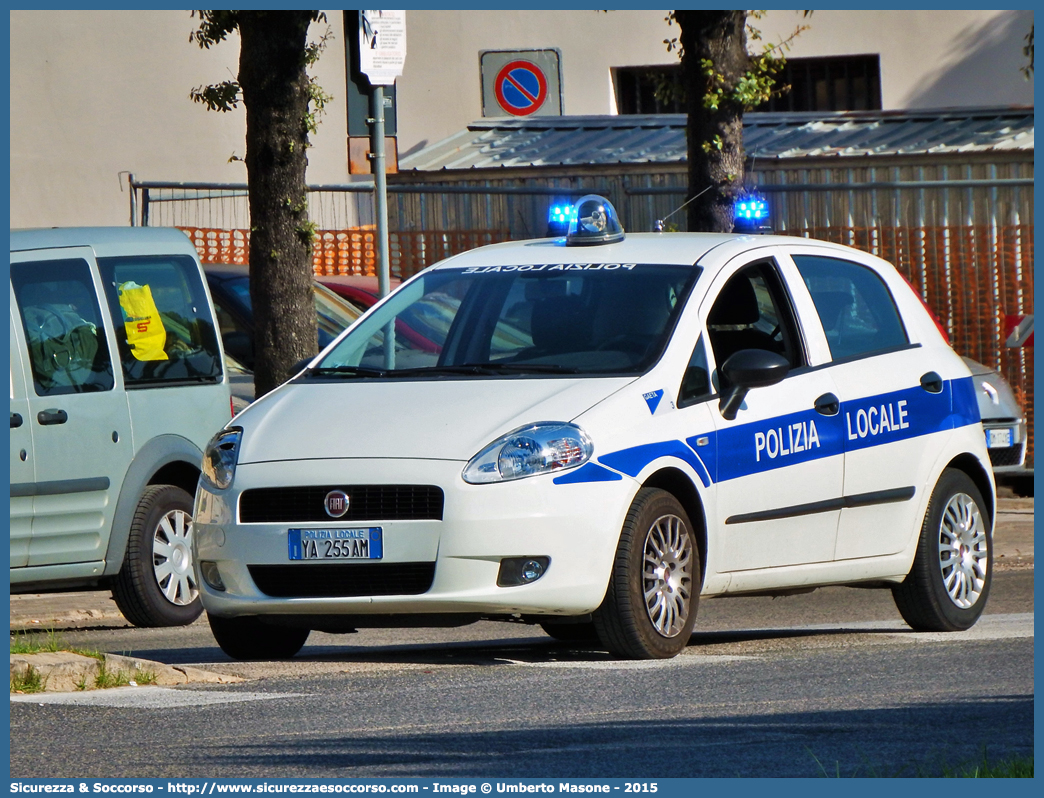 Polizia Locale YA255AM
Polizia Locale
Comune di Gaeta
Fiat Grande Punto
Parole chiave: Polizia;Locale;Municipale;Gaeta;Fiat;Grande Punto;YA255AM;YA 255 AM