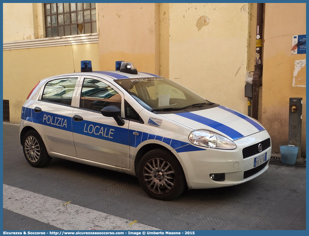 Polizia Locale YA317AK
Polizia Locale
Comune di Bordighera
Fiat Grande Punto
Parole chiave: Polizia;Municipale;Locale;Bordighera;Fiat;Grande Punto;YA317AK;YA 317 AK