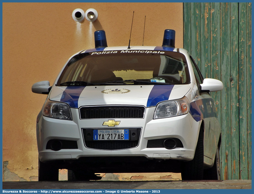 Polizia Locale YA217AB
Polizia Municipale
Unione Comuni del Rubicone
Chevrolet Aveo I serie
Allestitore Focaccia Group S.r.l.
Parole chiave: Polizia;Locale;Municipale;Rubicone;San Mauro Pascoli;Savignano sul Rubicone;Gatteo;Chevrolet;Aveo;Focaccia;YA217AB;YA 217 AB