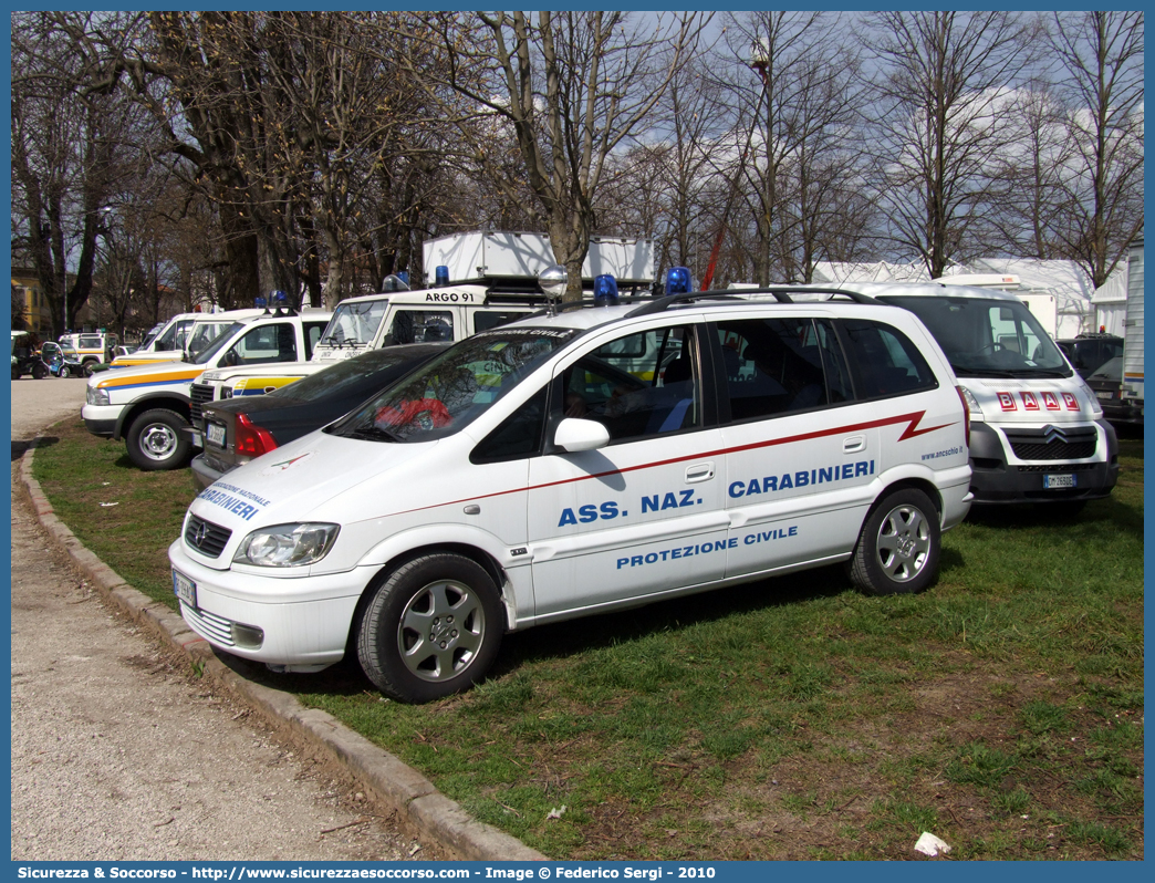 -
Associazione Nazionale Carabinieri
Schio (iPn 182)
Opel Zafira I serie
Parole chiave: Associazione;Nazionale;Carabinieri;ANC;A.N.C.;Schio;Opel;Zafira