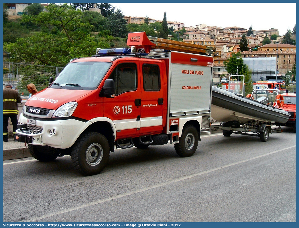 VF 26662
Corpo Nazionale Vigili del Fuoco
Iveco Daily 55S17W 4x4
IV serie restyling
Allestitore Iveco Magirus
Parole chiave: VVF;V.V.F.;Corpo;Nazionale;Vigili;del;Fuoco;Polisoccorso;Iveco;Daily;55S17W;55S17 W;55 S 17 W;Magirus