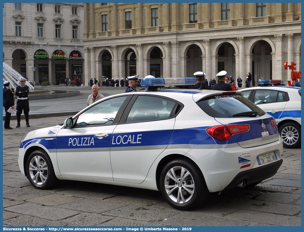 Polizia Locale YA225AN
Polizia Locale
Comune di Albenga
Alfa Romeo Nuova Giulietta
I serie I restyling
Parole chiave: Polizia;Locale;Municipale;Albenga;Alfa Romeo;Nuova Giulietta;YA225AN;YA 225 AN