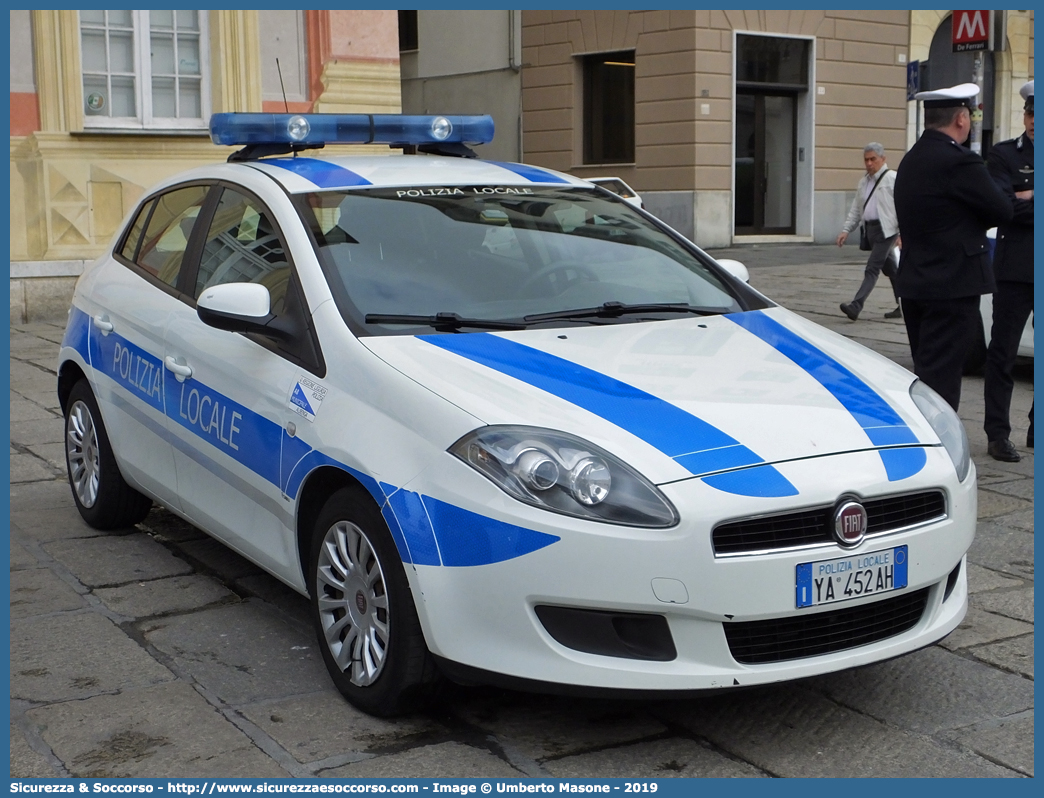 Polizia Locale YA452AH
Polizia Locale
Comune di Albenga
Fiat Nuova Bravo
Allestitore Ciabilli S.r.l.
Parole chiave: Polizia;Locale;Municipale;Albenga;Fiat;Nuova Bravo;Ciabilli;YA452AH;YA 452 AH