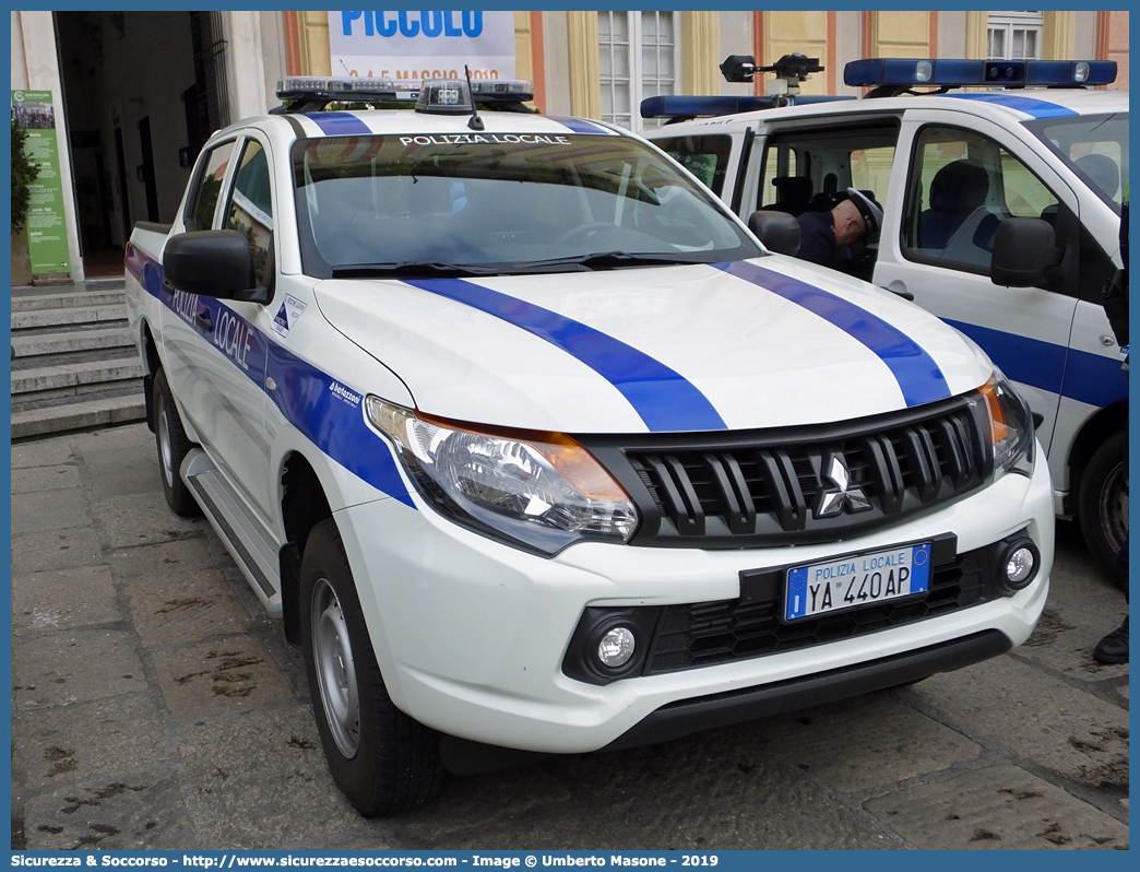 Polizia Locale YA440AP
Polizia Locale
Comune di Chiavari
Mitsubishi L200 V serie
Allestitore Bertazzoni S.r.l.
Parole chiave: Polizia;Locale;Municipale;Chiavari;Mitsubishi;L200;L 200;Bertazzoni;YA440AP;YA 440 AP