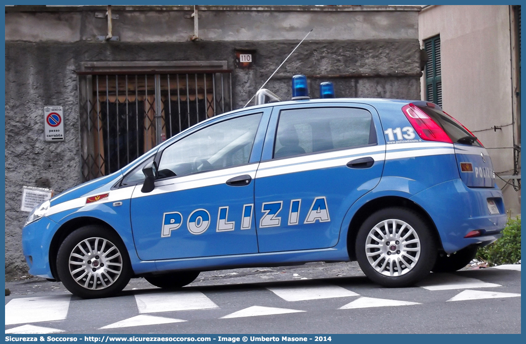 Polizia H1872
Polizia di Stato
Reparto Mobile
Fiat Grande Punto
Parole chiave: PS;P.S.;Polizia;Polizia di Stato;Reparto Mobile;Fiat;Grande Punto