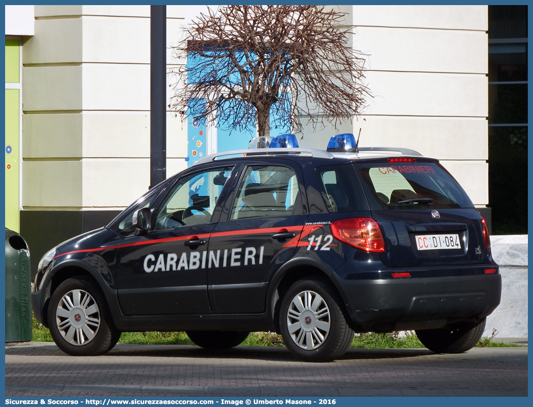 CC DI084
Arma dei Carabinieri
Fiat Sedici II serie
Parole chiave: CC;C.C.;Arma;dei;Carabinieri;Fiat;Sedici